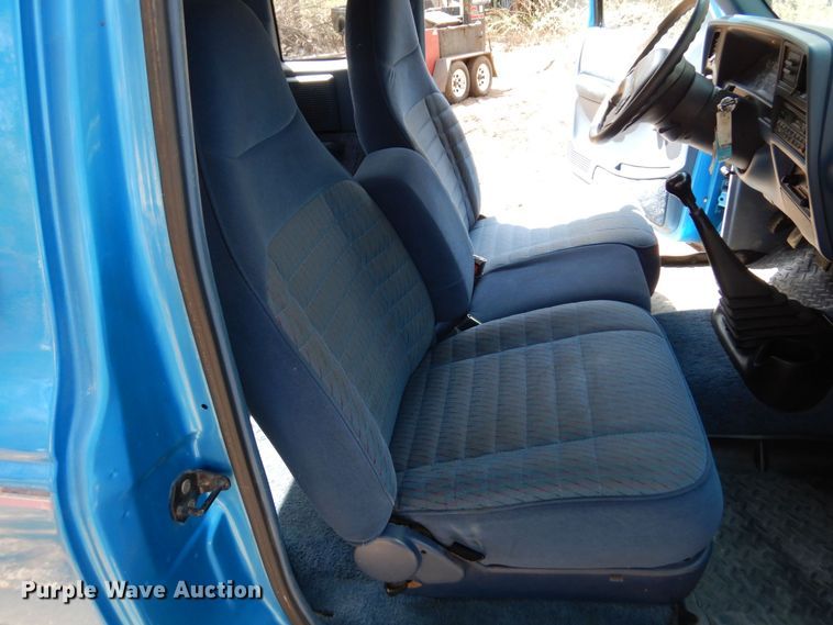 image for item AF9749 1994 Ford Ranger XLT  SuperCab pickup truck