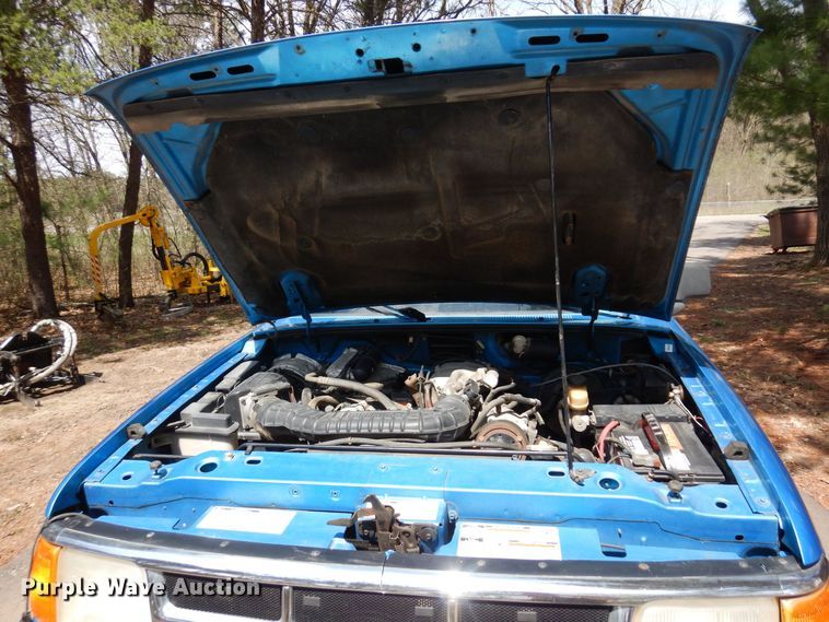 image for item AF9749 1994 Ford Ranger XLT  SuperCab pickup truck