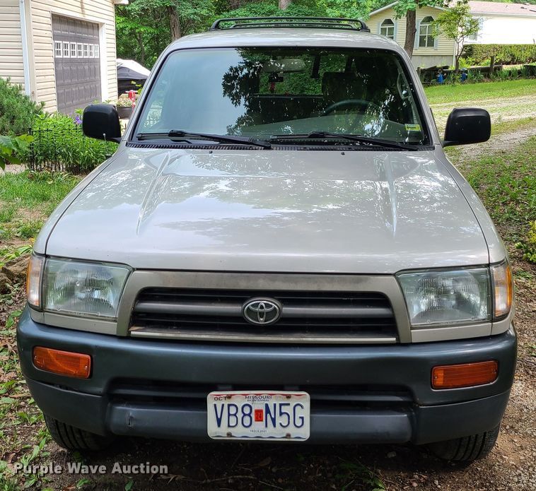 image for item DC6059 1998 Toyota 4Runner  SUV