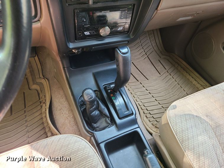 image for item DC6059 1998 Toyota 4Runner  SUV