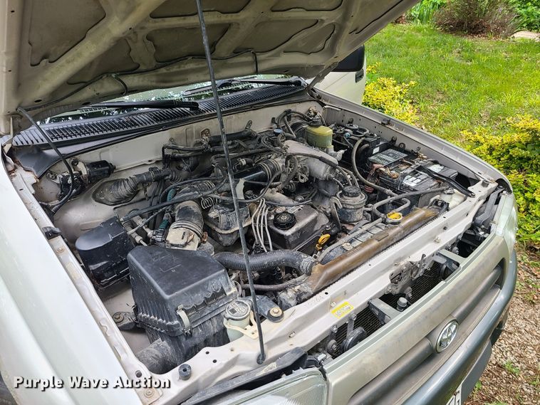 image for item DC6059 1998 Toyota 4Runner  SUV