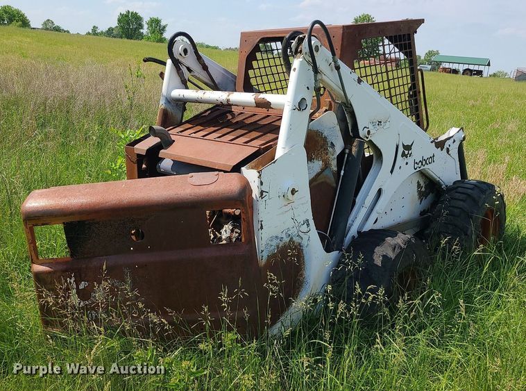 image for item DC6068 1998 Bobcat 863  skid steer loader