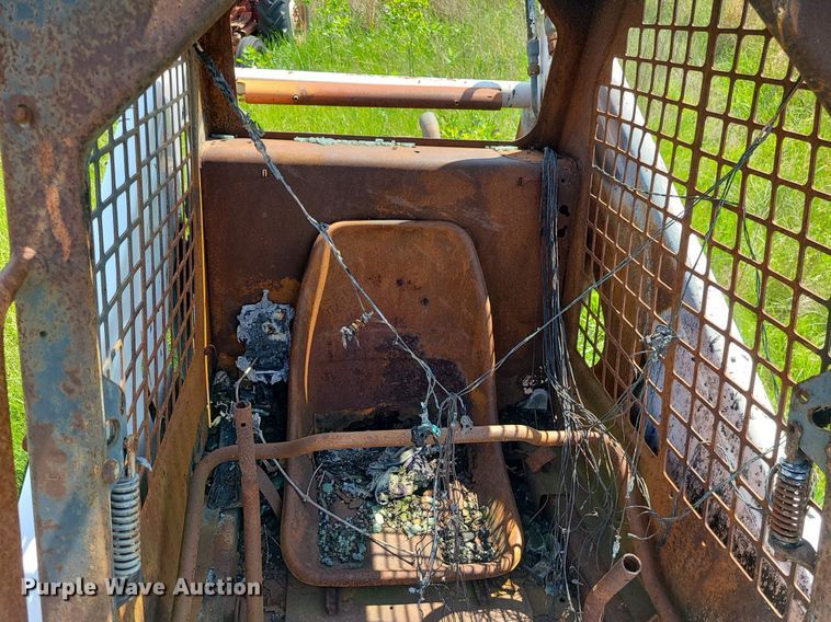 image for item DC6068 1998 Bobcat 863  skid steer loader