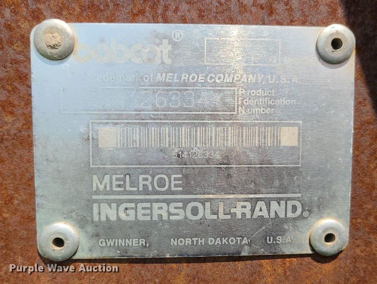 image for item DC6068 1998 Bobcat 863  skid steer loader