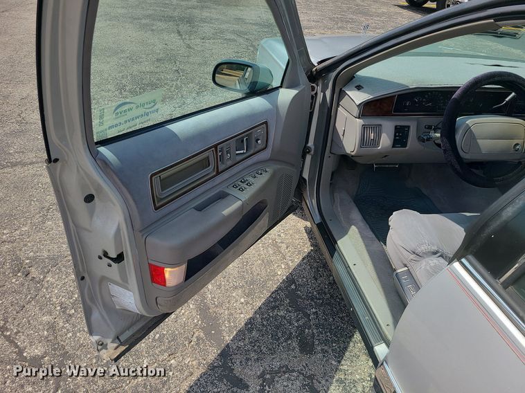 image for item DC6072 1992 Buick Roadmaster