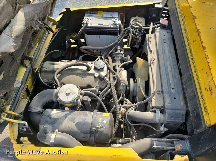 image for item DC6073 Yale GLC030AFNUAE083  forklift