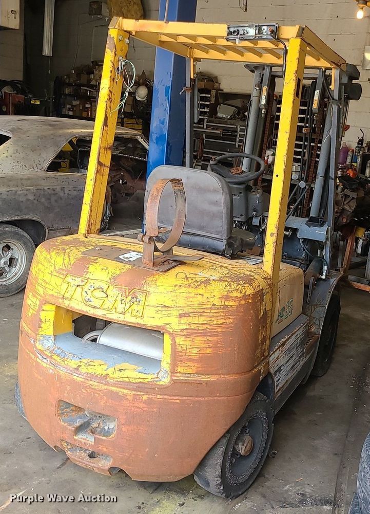 image for item DC6074 TCM FG25N5T  forklift
