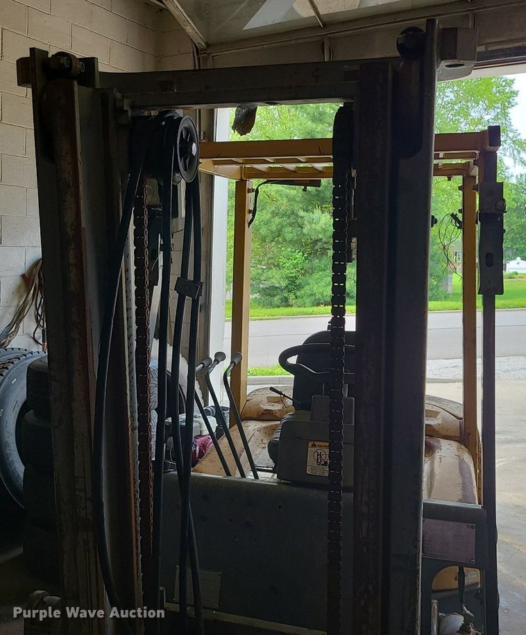 image for item DC6074 TCM FG25N5T  forklift