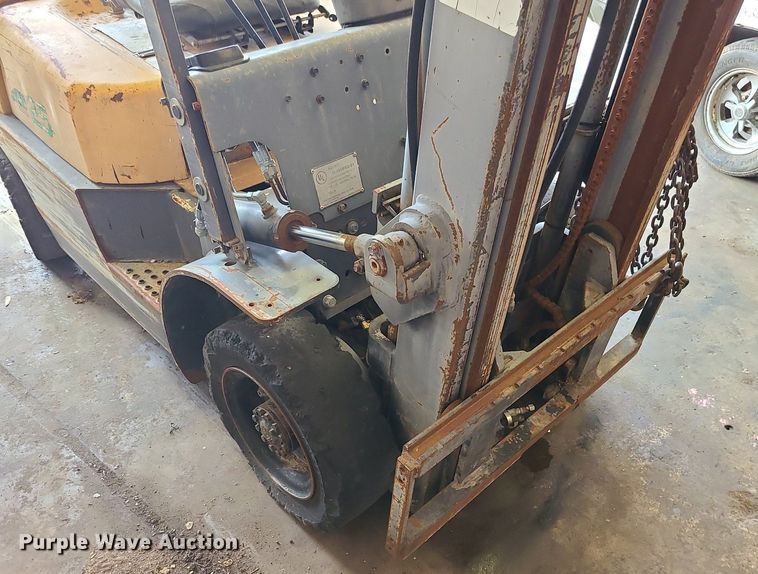 image for item DC6074 TCM FG25N5T  forklift