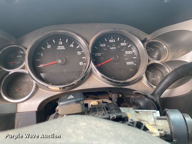 image for item DI7751 2011 Chevrolet Silverado 2500HD  Crew Cab pickup truck