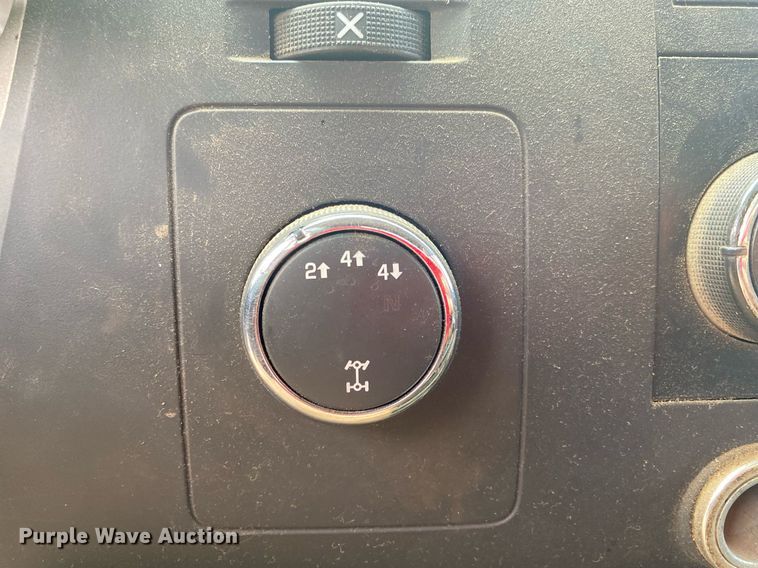 image for item DI7751 2011 Chevrolet Silverado 2500HD  Crew Cab pickup truck