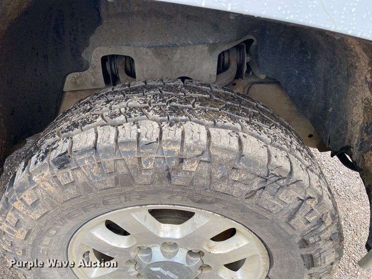 image for item DI7751 2011 Chevrolet Silverado 2500HD  Crew Cab pickup truck