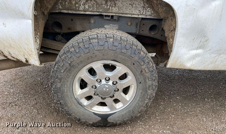 image for item DI7751 2011 Chevrolet Silverado 2500HD  Crew Cab pickup truck