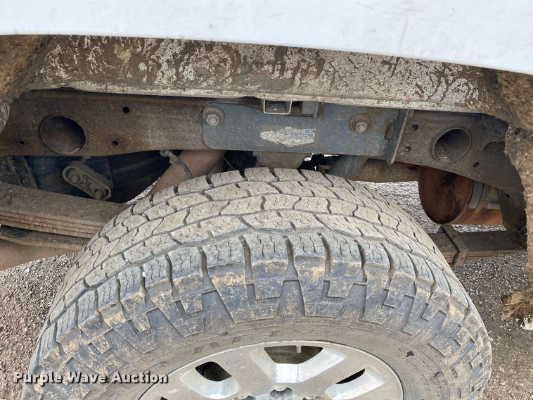 image for item DI7751 2011 Chevrolet Silverado 2500HD  Crew Cab pickup truck