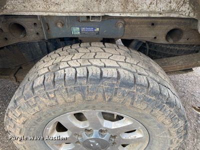 image for item DI7751 2011 Chevrolet Silverado 2500HD  Crew Cab pickup truck