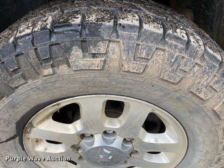 image for item DI7751 2011 Chevrolet Silverado 2500HD  Crew Cab pickup truck