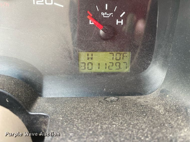 image for item DI7752 2004 Ford F150  SuperCrew pickup truck