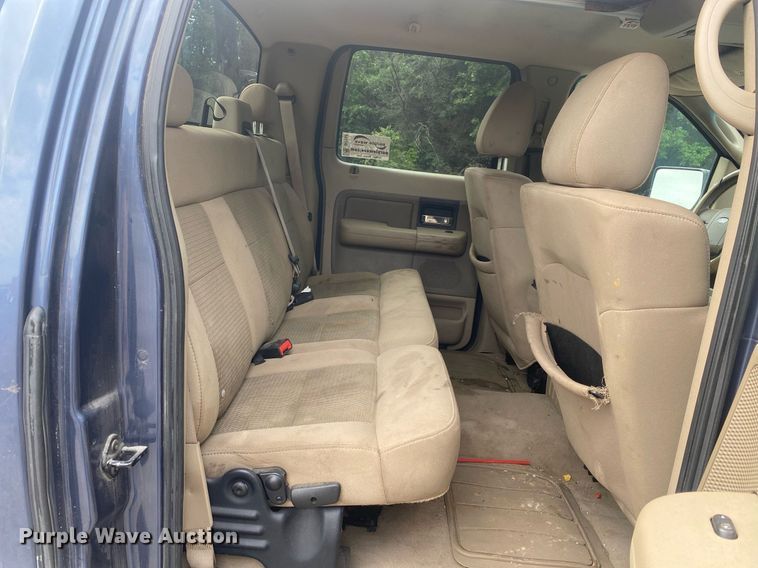 image for item DI7752 2004 Ford F150  SuperCrew pickup truck