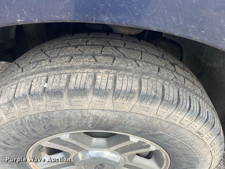 image for item DI7752 2004 Ford F150  SuperCrew pickup truck