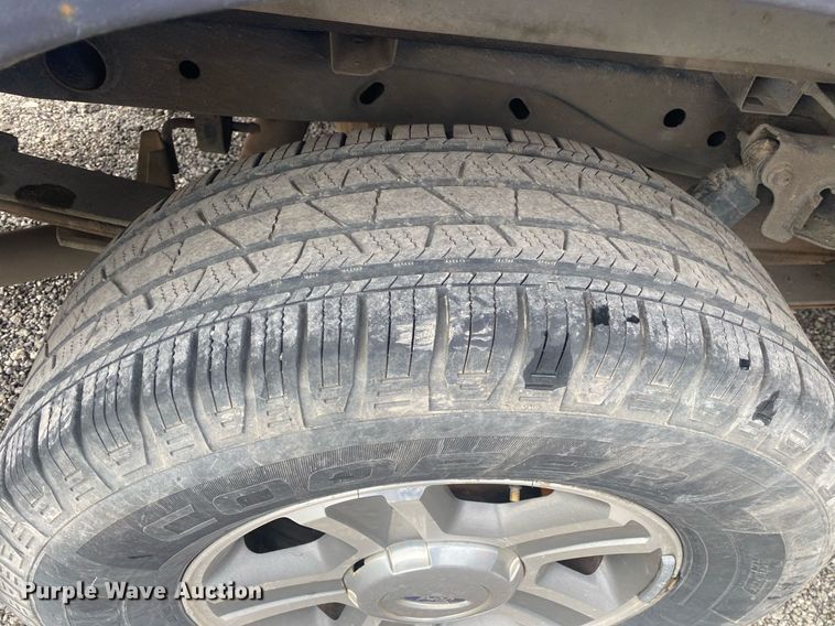 image for item DI7752 2004 Ford F150  SuperCrew pickup truck