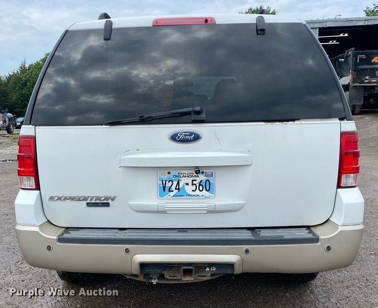 image for item DI7753 2005 Ford Expedition  SUV