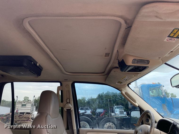 image for item DI7753 2005 Ford Expedition  SUV