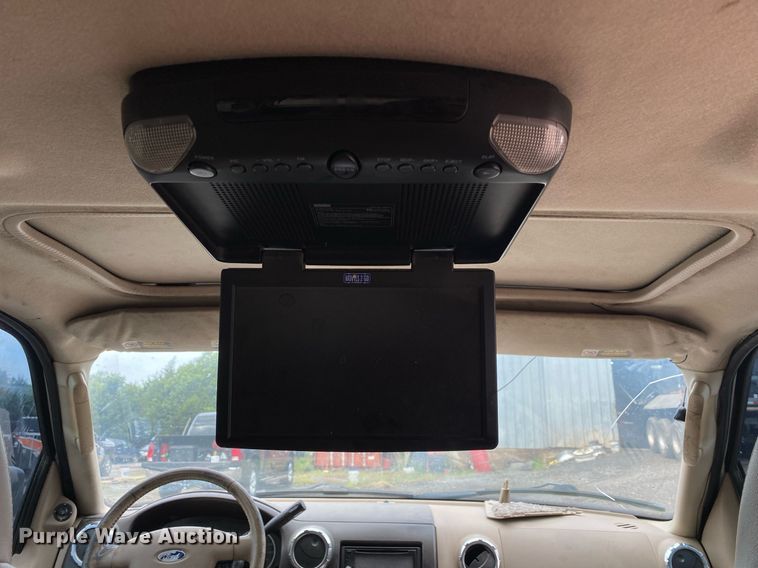 image for item DI7753 2005 Ford Expedition  SUV