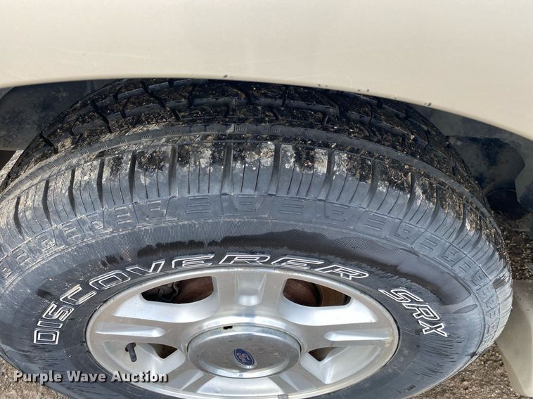 image for item DI7753 2005 Ford Expedition  SUV