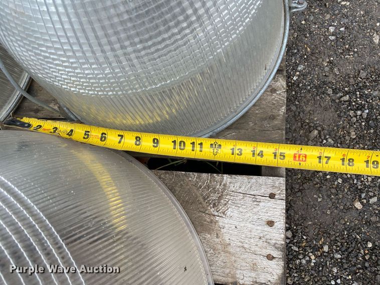 image for item DI7757 Approximately 10 lights