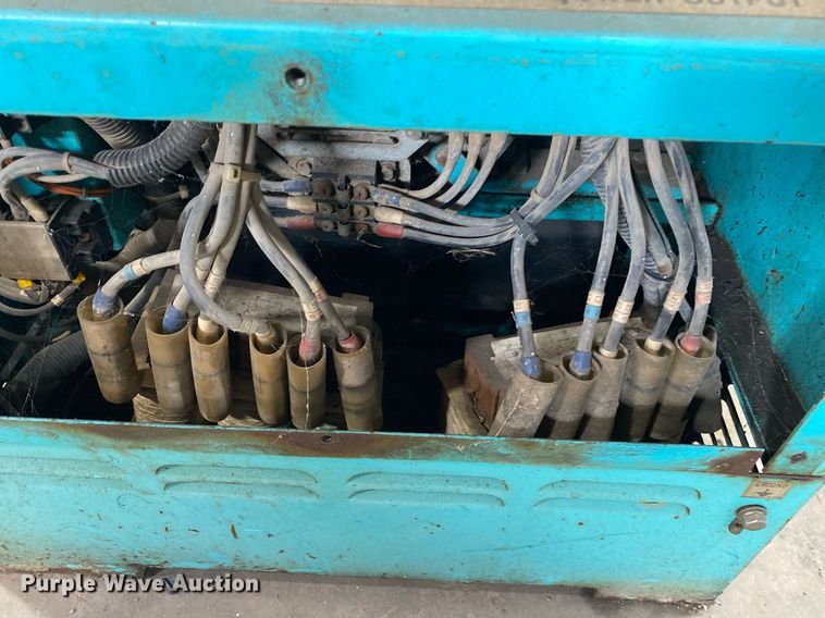 image for item DI7760 Multiquip Whisperweld SGW-225SS  welder/generator