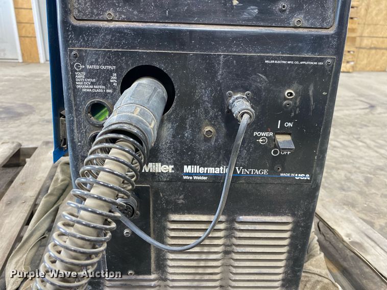 image for item DI7763 Miller Millermatic Vintage welder