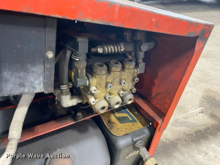 image for item DI7764 Hotsy  pressure washer