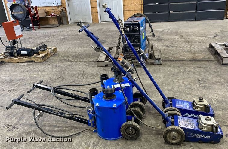 image for item DI7765 (4) air jacks