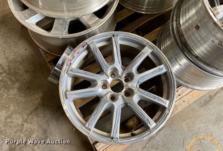 image for item DI7768 (12) wheels