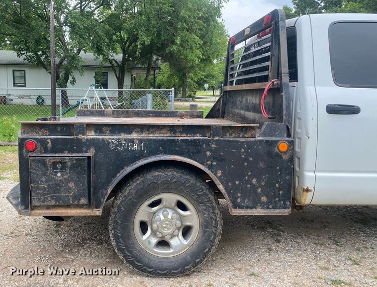 image for item DI7769 2003 Dodge Ram 3500  Quad Cab bale bed pickup truck