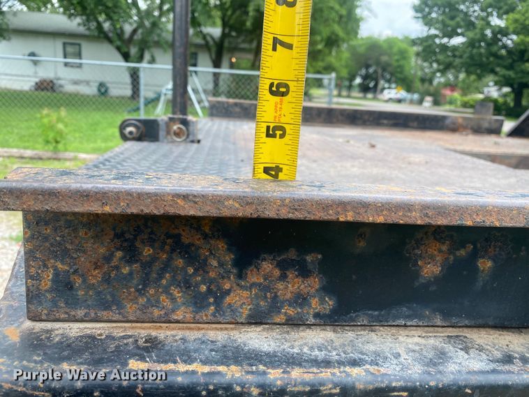 image for item DI7769 2003 Dodge Ram 3500  Quad Cab bale bed pickup truck