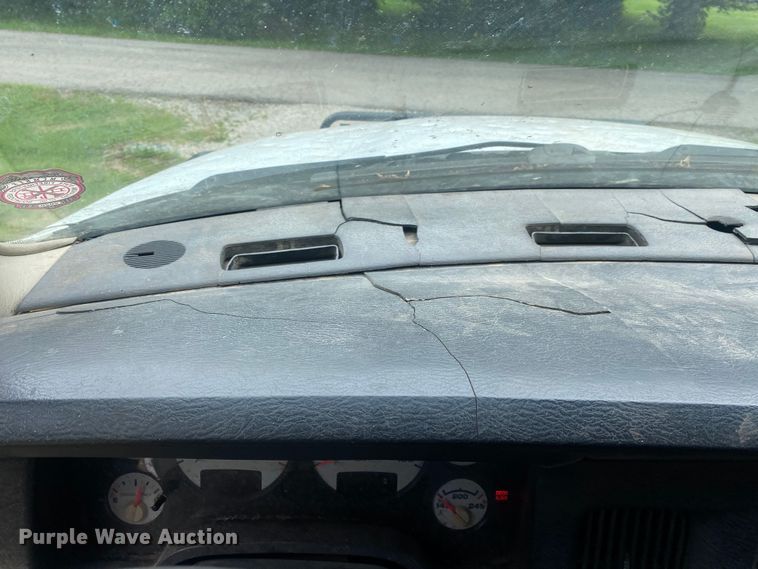 image for item DI7769 2003 Dodge Ram 3500  Quad Cab bale bed pickup truck