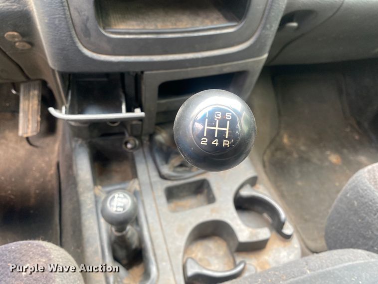 image for item DI7769 2003 Dodge Ram 3500  Quad Cab bale bed pickup truck