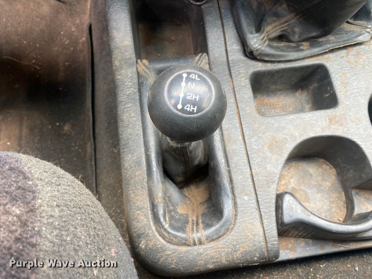 image for item DI7769 2003 Dodge Ram 3500  Quad Cab bale bed pickup truck