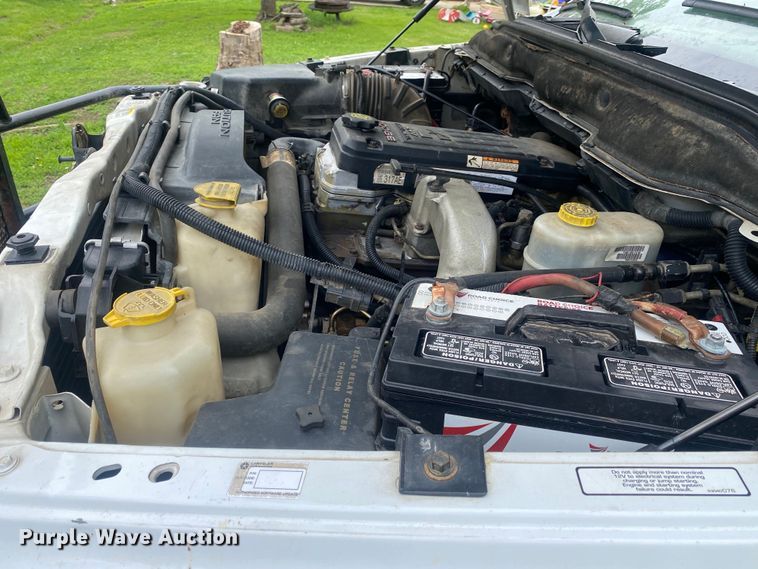 image for item DI7769 2003 Dodge Ram 3500  Quad Cab bale bed pickup truck