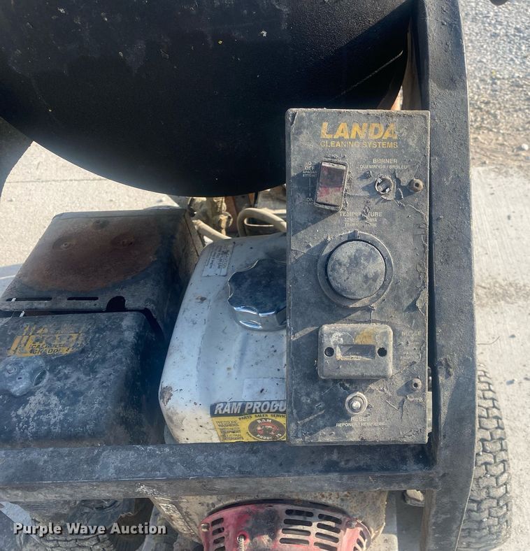 image for item DI7770 (2) Landa pressure washers