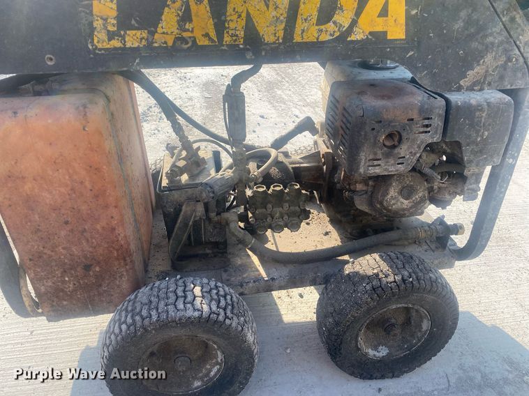 image for item DI7770 (2) Landa pressure washers