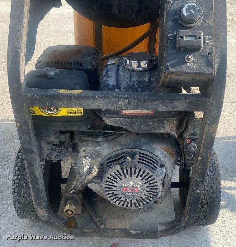 image for item DI7770 (2) Landa pressure washers