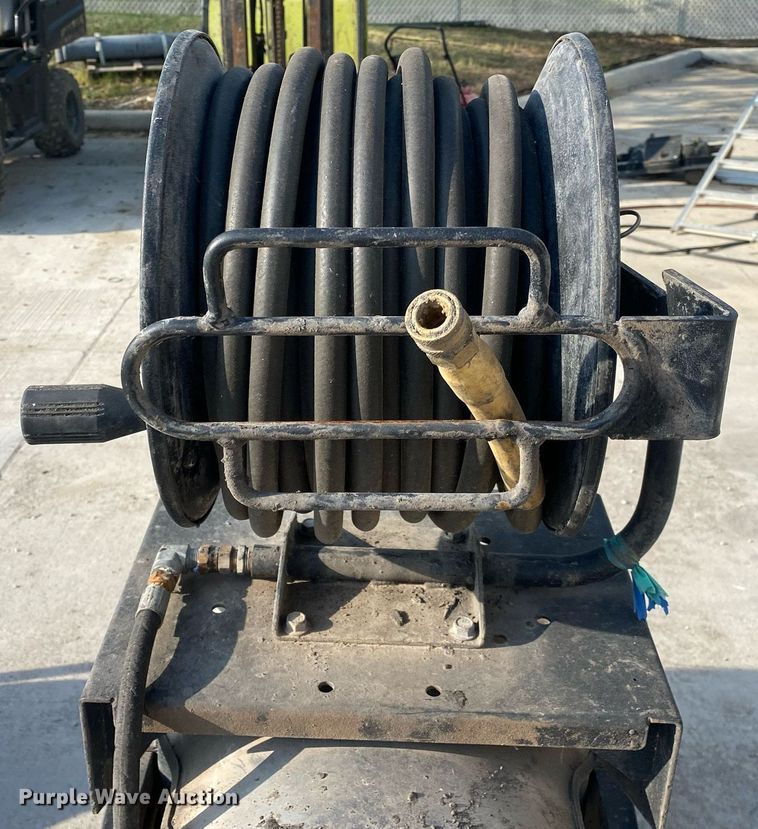 image for item DI7770 (2) Landa pressure washers