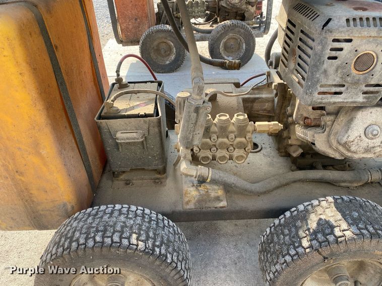 image for item DI7770 (2) Landa pressure washers