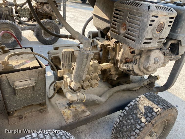 image for item DI7770 (2) Landa pressure washers