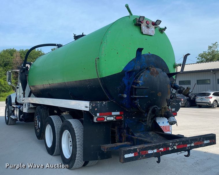 image for item DI7771 2013 Mack GU713  vacuum truck