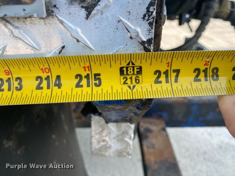 image for item DI7771 2013 Mack GU713  vacuum truck