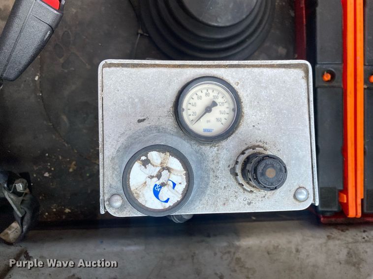 image for item DI7771 2013 Mack GU713  vacuum truck