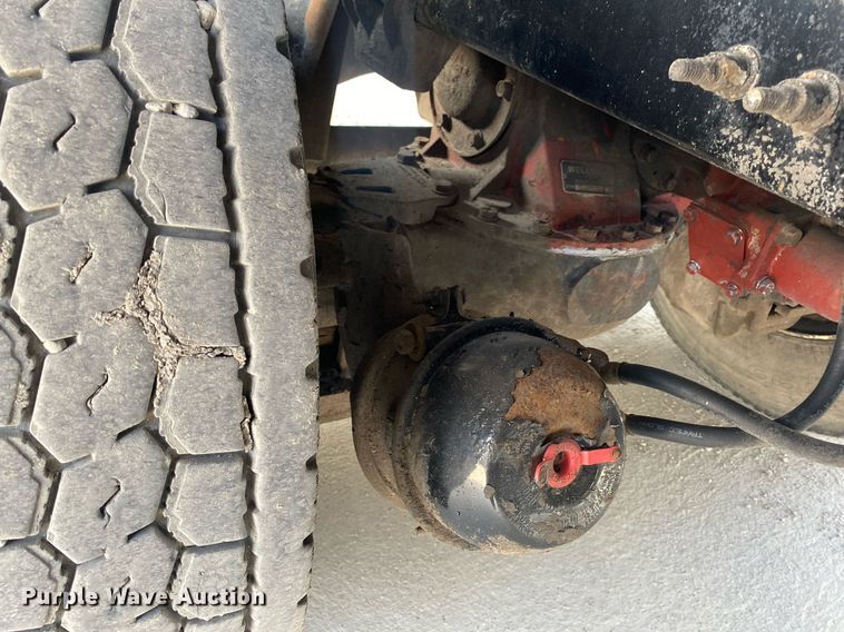 image for item DI7771 2013 Mack GU713  vacuum truck